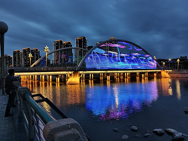 1742970194152440.jpg 红寺堡河道亮化.jpg